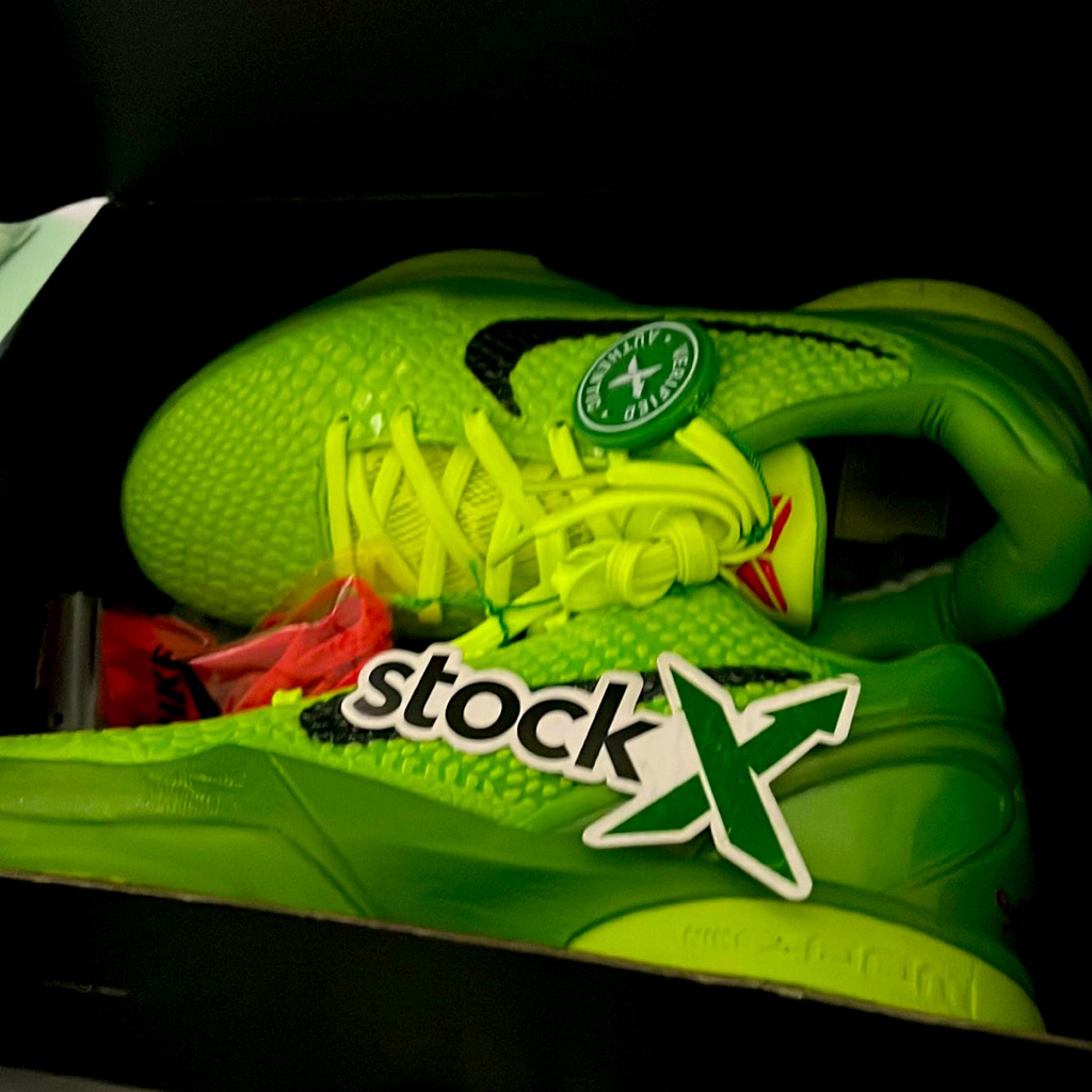 Kobe Grinches